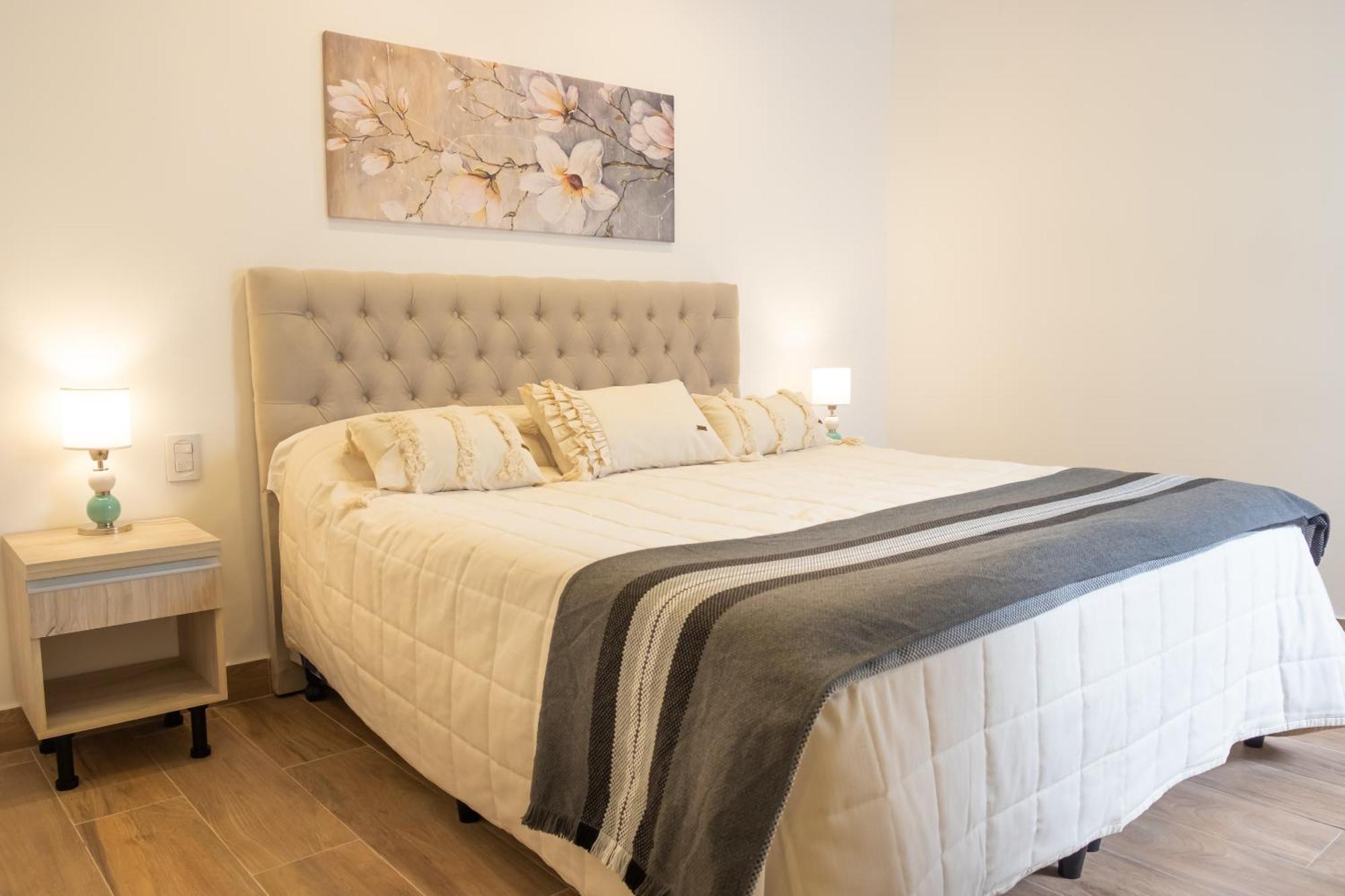 Augusta Deluxe Apartment Салта Екстериор снимка