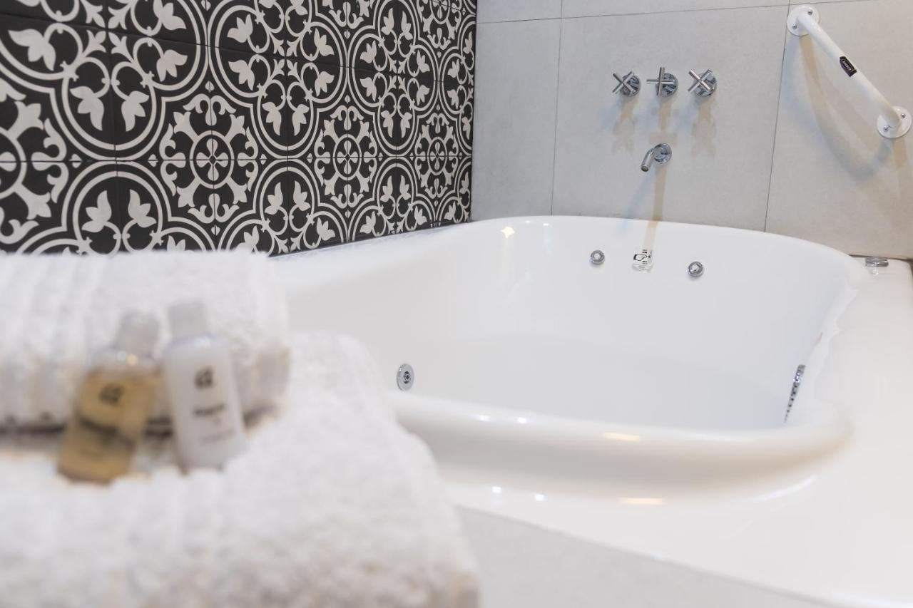 Augusta Deluxe Apartment Салта Екстериор снимка