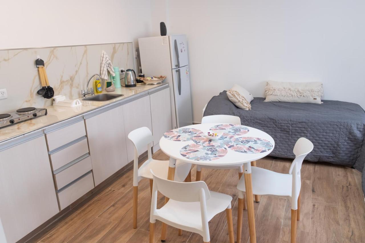 Augusta Deluxe Apartment Салта Екстериор снимка