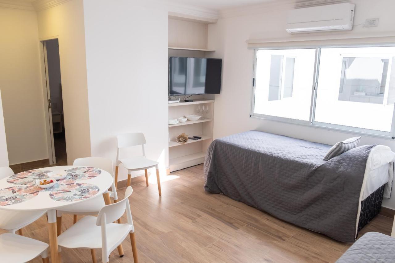 Augusta Deluxe Apartment Салта Екстериор снимка